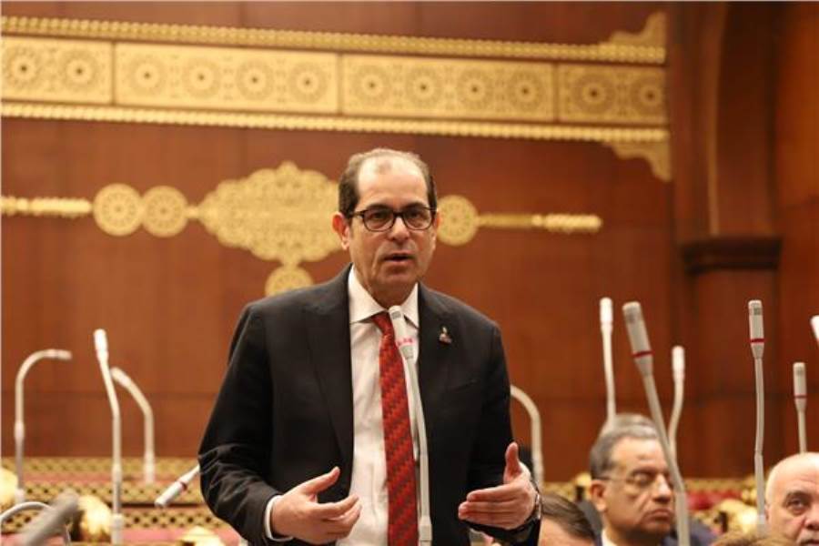 الدكتور يوسف عامر رئيس لجنة الشؤون الدينية