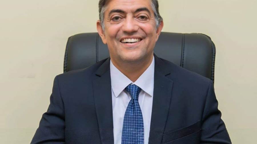 هشام عبدالعزيز رئيس حزب الإصلاح والنهضة