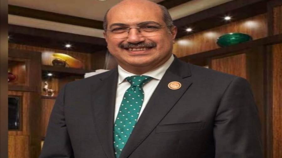 النائب الدكتور إيهاب وهبة رئيس الهيئة البرلمانية