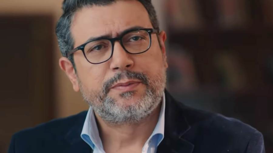 أحمد وفيق