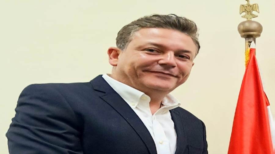 إسماعيل محمد إسماعيل سكرتير عام حزب الغد
