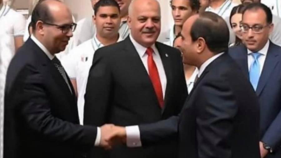 ياسر إدريس مع فخامة الرئيس السيسى