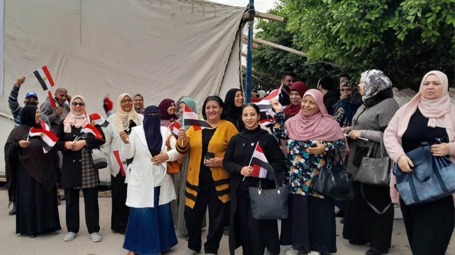 جانب من مشاركة سيدات وفتيات محافظة مطروح بالانتخابات