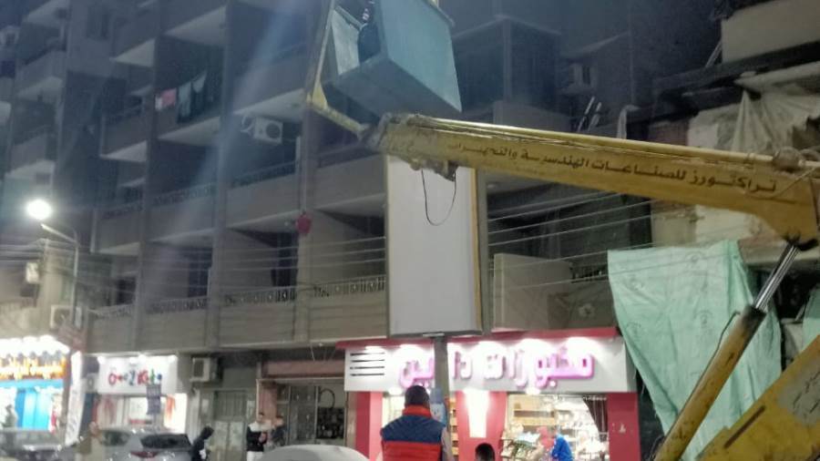 محافظ أسيوط استمرار حملات رفع كفاءة الإنارة العامة بالشوارع وصيانة الكشافات وتغطية الأعمدة بحي شرق