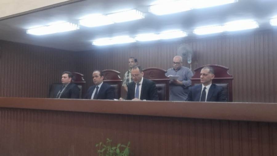 هيئة المحكمة الدائرة الخامسة جنايات شبرا الخيمة