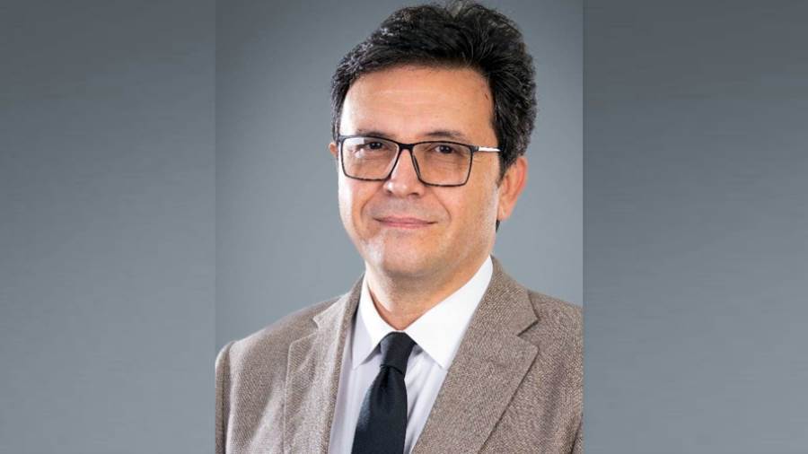 الدكتور احمد هنو