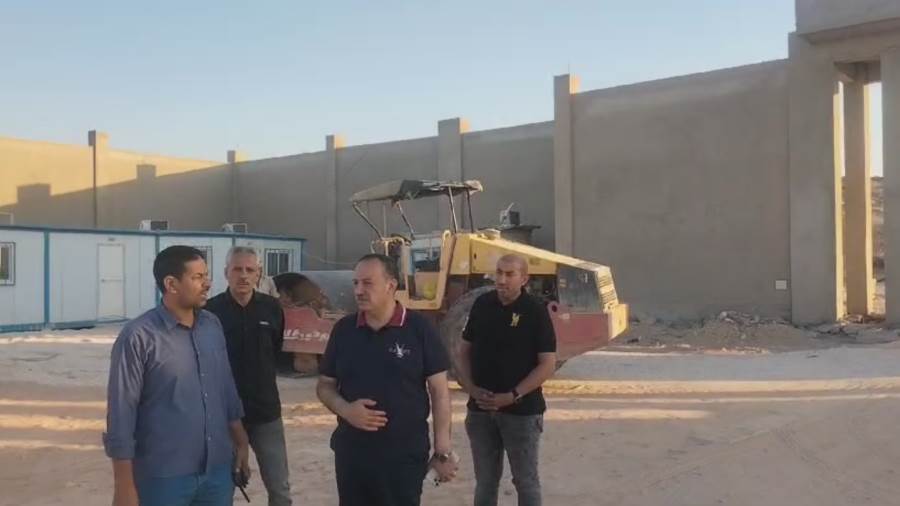 محافظ أسيوط يتفقد أعمال إنشاء مجمع إعادة تدوير المخلفات