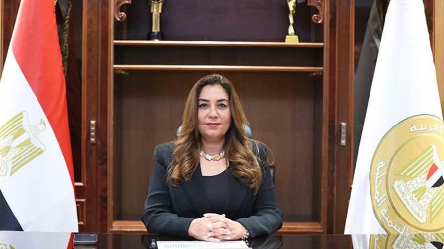 وزيرة التنمية المحلية الدكتورة منال عوض