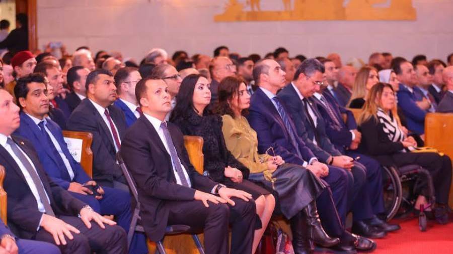 كبار الشخصيات في احتفال الطائفة الإنجيلية بعيد الميلاد المجيد