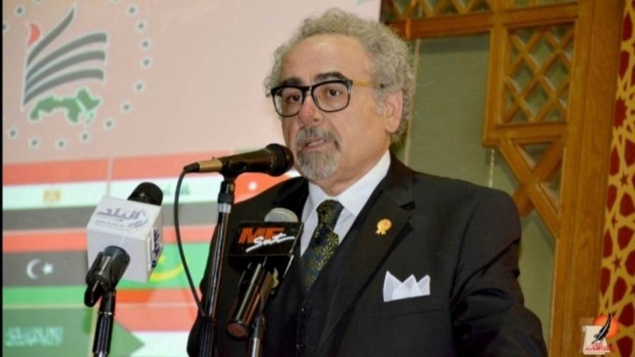 الدكتور علاء عبد الهادي الأمين العام لاتحاد الأدباء والكتاب العرب