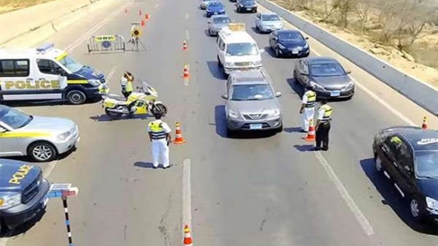 ضبط أكثر من 33 ألف مخالفة مرورية متنوعة خلال 24 ساعة ضبط أكثر من 33 ألف مخالفة مرورية متنوعة خلال 24 ساعة