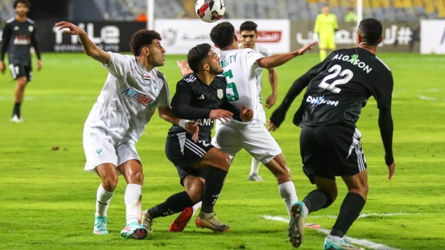 المصري يتخطى عقبة فاركو في الدوري المصري يتخطى عقبة فاركو في الدوري