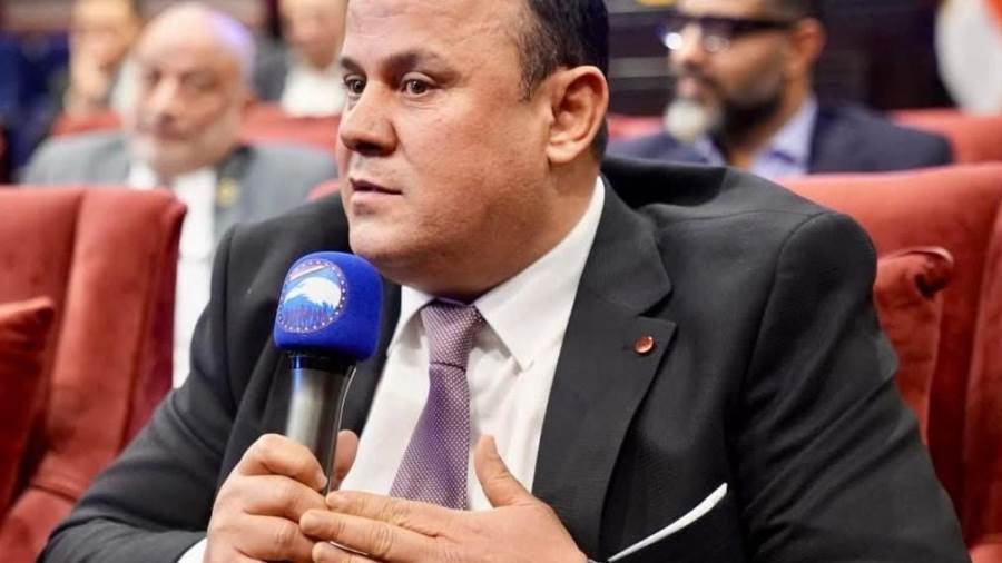 علاء خليل