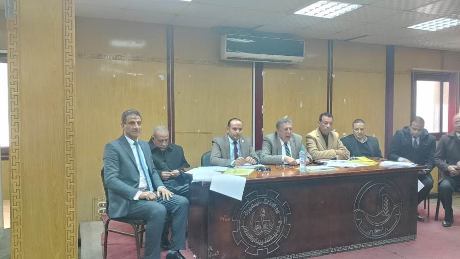 لجنة القيادات