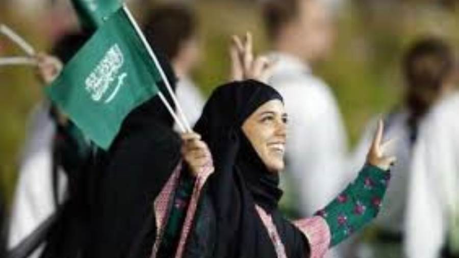 السفير الحصيني: المرأة السعودية صاغت قصص نجاح ملهمة في شتى المجالات السفير الحصيني: المرأة السعودية صاغت قصص نجاح ملهمة في شتى المجالات