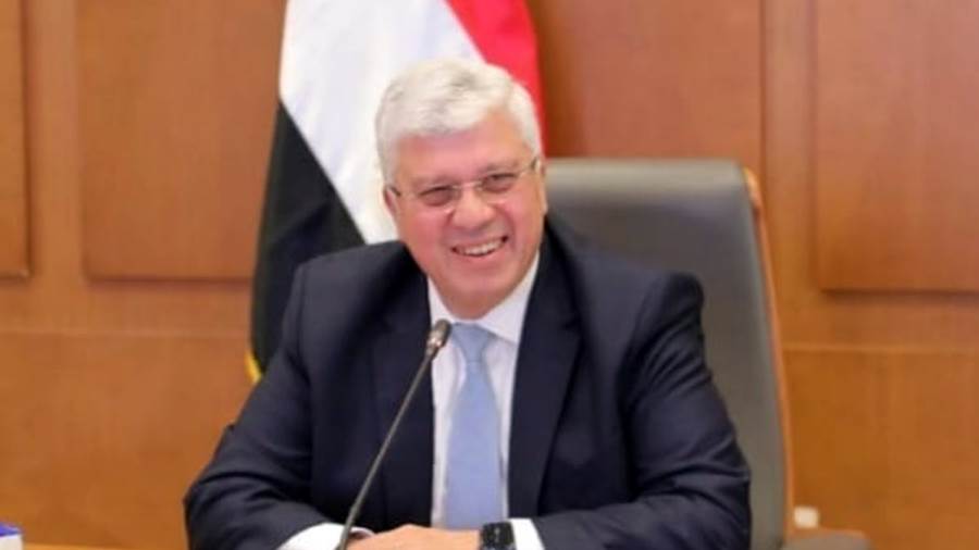 الدكتور أيمن عاشور وزير التعليم العالي والبحث العلمي