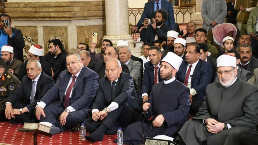وزير الأوقاف ووكيل الأزهر والحضور خلال الحفل