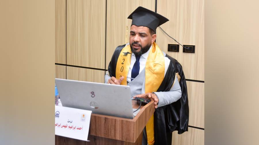 الباحث أحمد فهمي يحصل على درجة الماجستير بتقدير امتياز في التربية الخاصة (تخاطب) من جامعة أسيوط الباحث أحمد فهمي يحصل على درجة الماجستير بتقدير امتياز في التربية الخاصة (تخاطب) من جامعة أسيوط