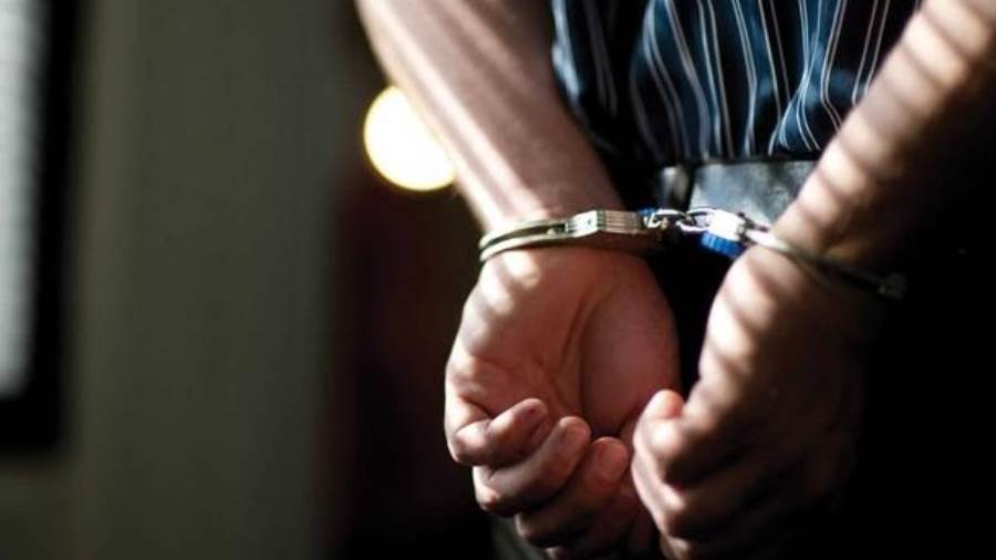 السجن المؤبد لـ4 متهمين سرقوا أموال شقة من سيدة تحت تهديد السلاح ببورسعيد السجن المؤبد لـ4 متهمين سرقوا أموال شقة من سيدة تحت تهديد السلاح ببورسعيد
