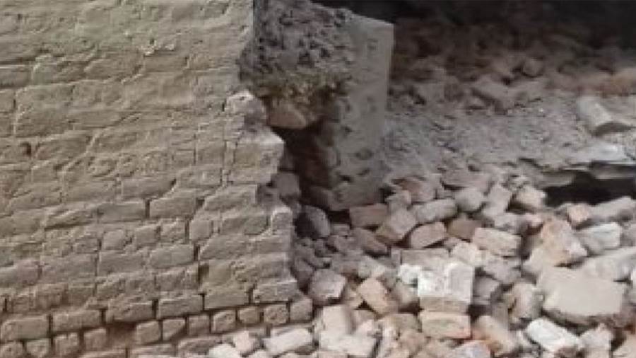 انهيار منزل بقرية أبو الريش شمال أسوان