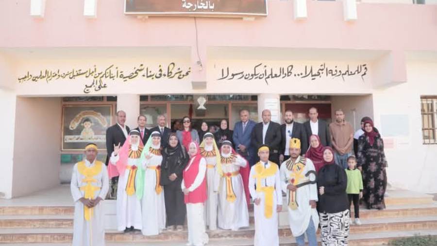 بمشاركة متميزة في تصفيات الجمهورية "تعليم الوادي الجديد" ينظم معرض الصحافة المدرسية للتربية الخاصة برعاية الدكتور سامي دياب بمشاركة متميزة في تصفيات الجمهورية "تعليم الوادي الجديد" ينظم معرض الصحافة المدرسية للتربية الخاصة برعاية الدكتور سامي دياب