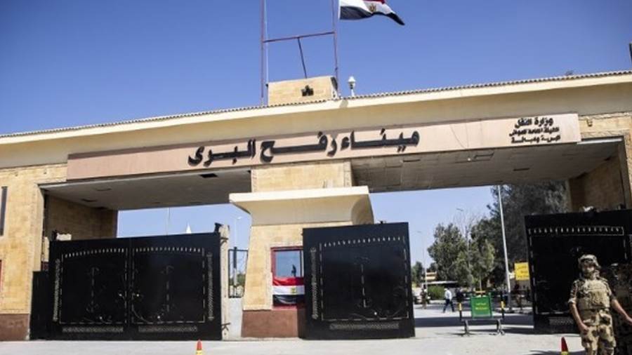 استمرار فتح ميناء رفح البري لليوم الـ48 على التوالي استمرار فتح ميناء رفح البري لليوم الـ48 على التوالي