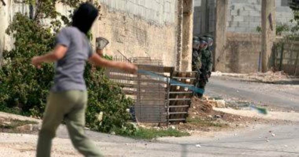 إصابة طفل فلسطيني برصاص الاحتلال الإسرائيلي شرق نابلس إصابة طفل فلسطيني برصاص الاحتلال الإسرائيلي شرق نابلس