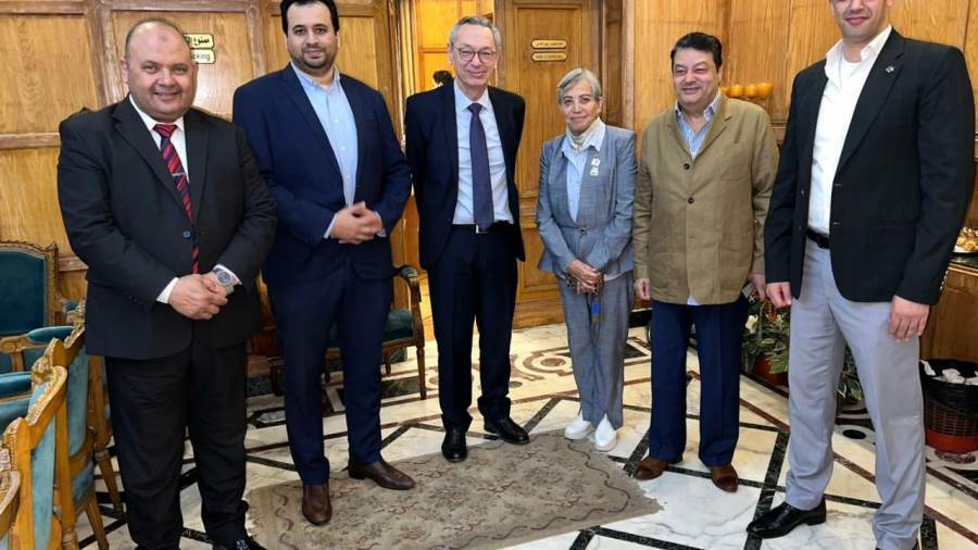 إبرام بروتوكول تعاون بين رئيس نادي ميريت ليونز وجمعية رجال الأعمال للتعامل مع التكنولوجيا إبرام بروتوكول تعاون بين رئيس نادي ميريت ليونز وجمعية رجال الأعمال للتعامل مع التكنولوجيا