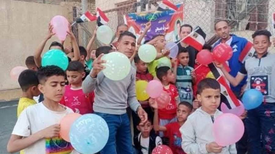 لليوم الثاني فرح وسعادة للمواطنين بمبادرة "العيد أحلى" بمراكز شباب المنيا.. صور لليوم الثاني فرح وسعادة للمواطنين بمبادرة "العيد أحلى" بمراكز شباب المنيا.. صور