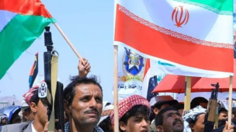 عاجل.. ترامب لم يستمع إلى "الرجال ذي النعال" وسيتلقى الرد عاجل.. ترامب لم يستمع إلى "الرجال ذي النعال" وسيتلقى الرد