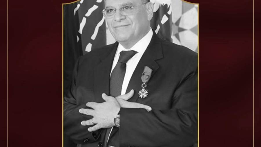 صادق الصباح يتوج كأفضل منتج عربي.. ونجومه يقطفون الجوائز صادق الصباح يتوج كأفضل منتج عربي.. ونجومه يقطفون الجوائز