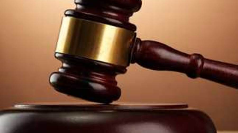 الحبس 3 سنوات لـ3 متهمين لقيامهم بهتك عرض شاب ببني مزار في المنيا