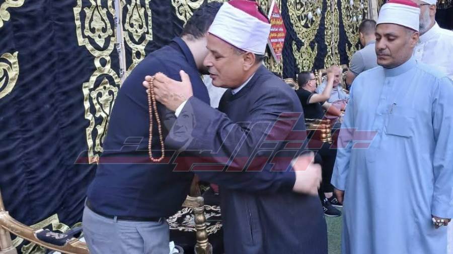 تقديم واجب العزاء