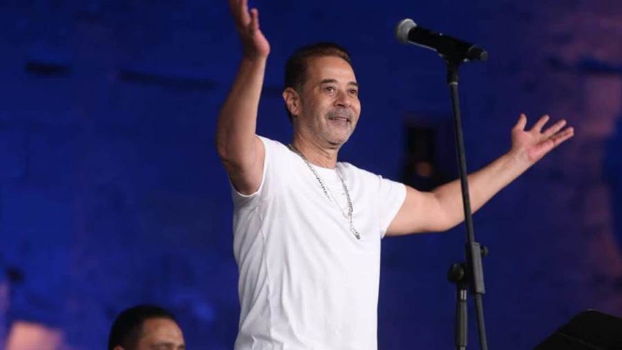 الفنان مدحت صالح