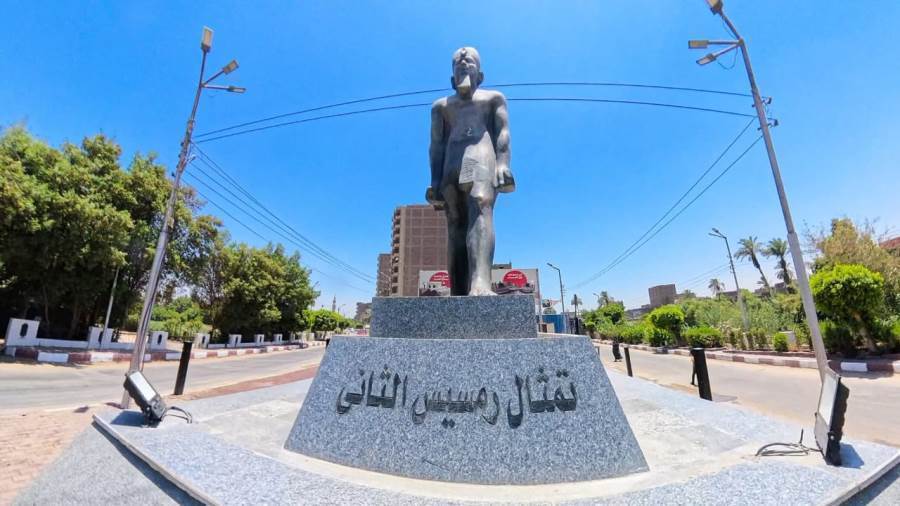 تمثال رمسيس الثاني