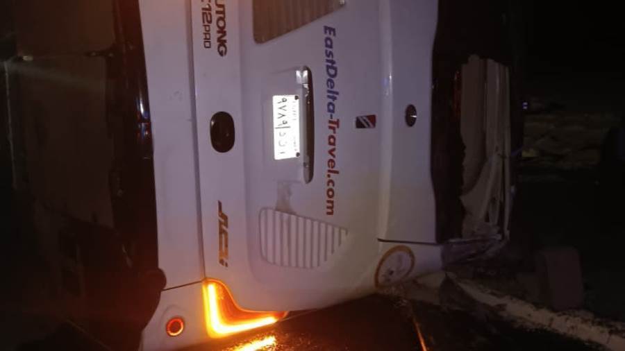 حادث انقلاب اتوبيس بالطريق الصحراوي الشرقي بسمالوط