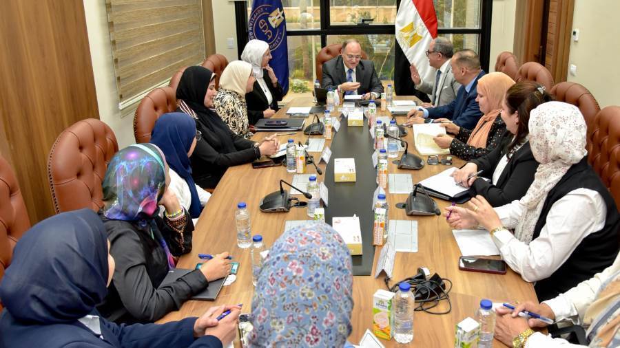 اجتماع هيئة الدواء وفاكسيرا