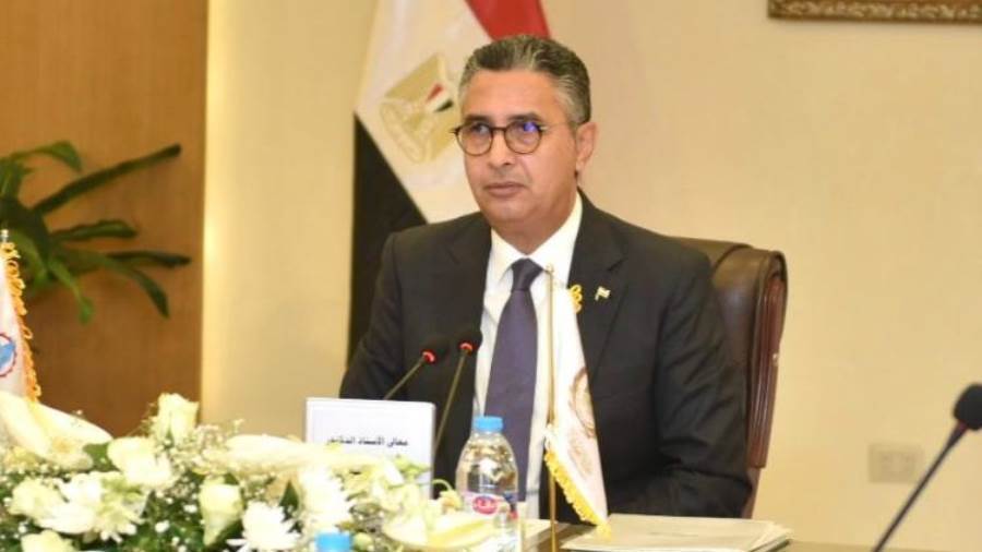 شريف فاروق وزير التموين والتجارة الداخلية