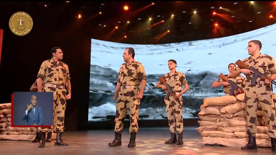 الرئيس السيسي يشهد عرضا حول انتصارات أكتوبر المجيدة والأحداث ما بعد 2011 و2013