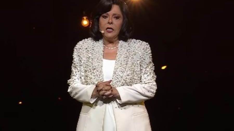 الفنانة إسعاد يونس