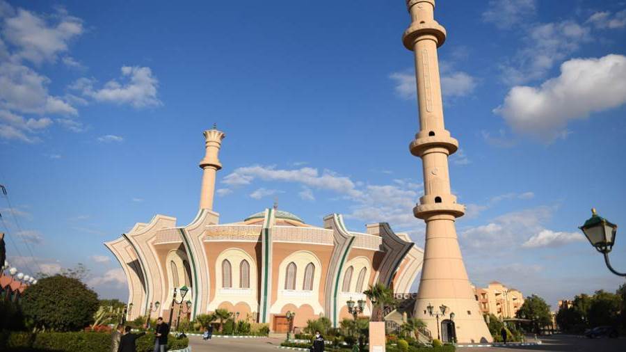 مسجد الشرطة في الشيخ زايد