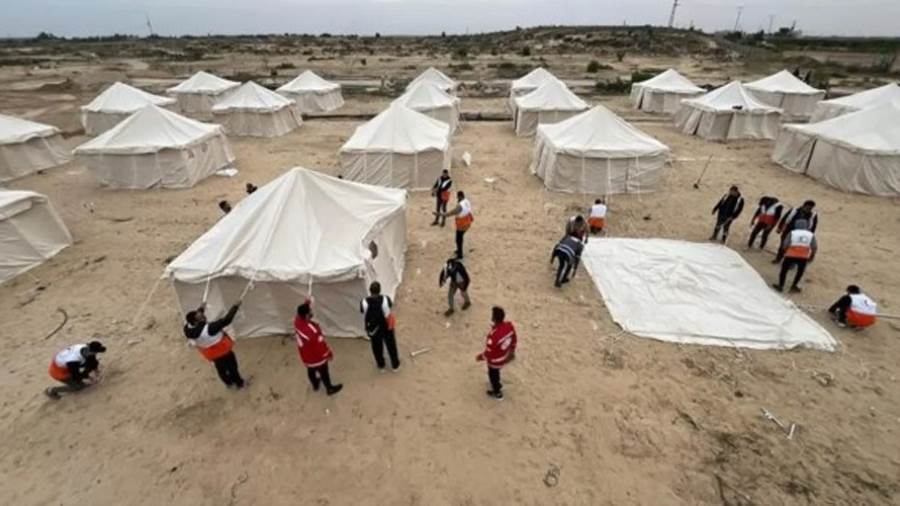 مخيمات في غزة