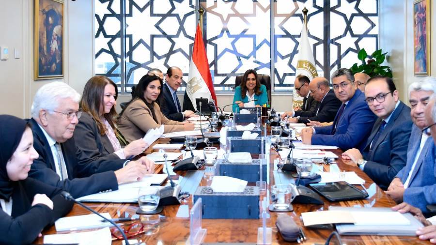 اجتماع وزيرة التنمية المحلية