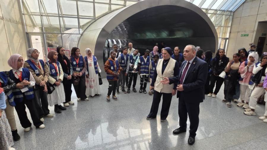 خلال زيارة أطفال حلايب وشلاتين والوادي الجديد