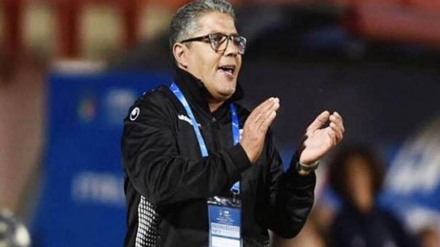 المدير الفني شكري الخطوي