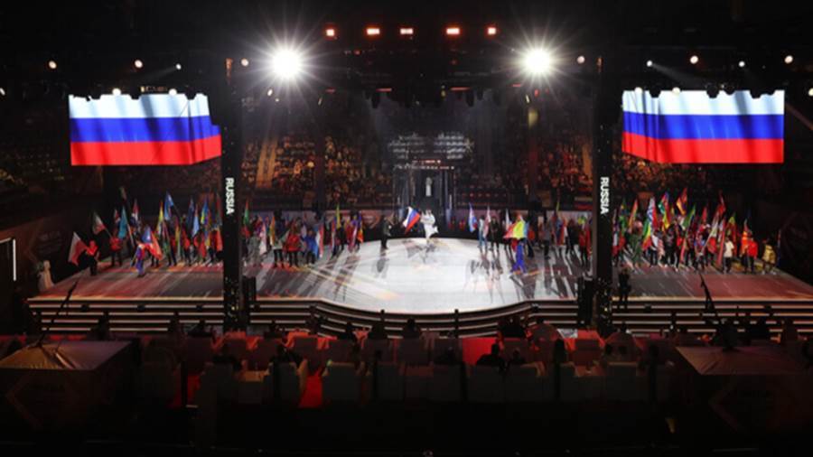 روسيا تحقق رقمًا قياسيًا في بطولة العالم للملاكمة 