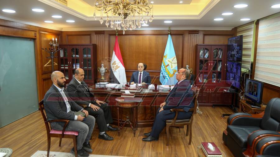 كفر الشيخ تناقش سبل مواجهة ظاهرة الكلاب الحرة والوقاية من السعار 