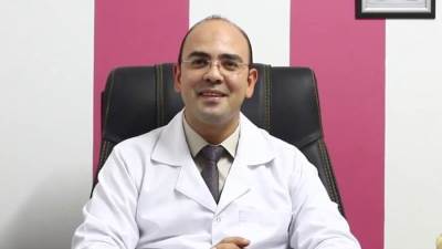 الدكتور أحمد أبو علبة