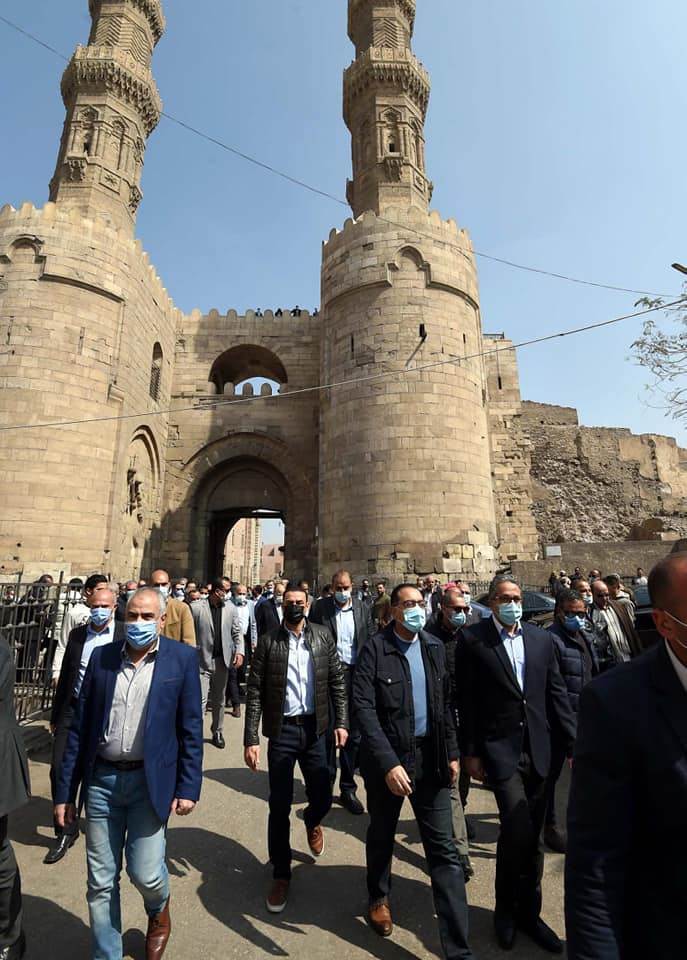 رئيس الوزراء في زيارة للقاهرة التاريخية