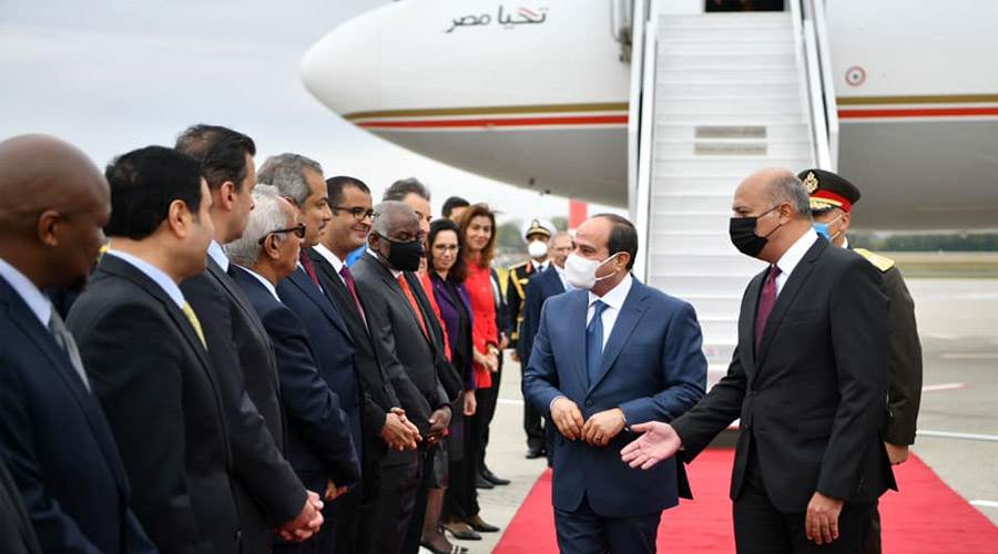 وصول الرئيس المجر